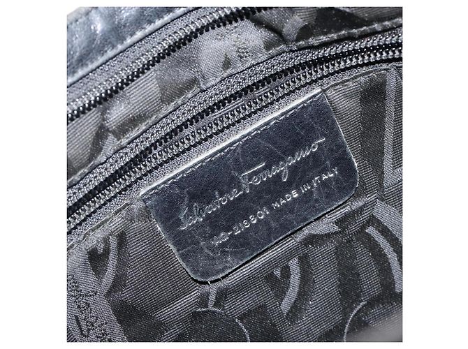 Borsa a Spalla Vala Chain in Tela Nera Salvatore Ferragamo Auth bs29117 Nero - vista 16