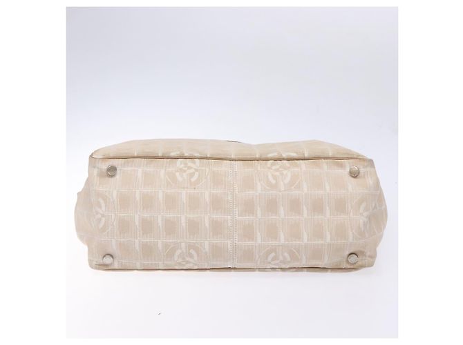 CHANEL Nova linha de viagem Bolsa de mão em nylon bege prata CC Auth 141486 - vista 9