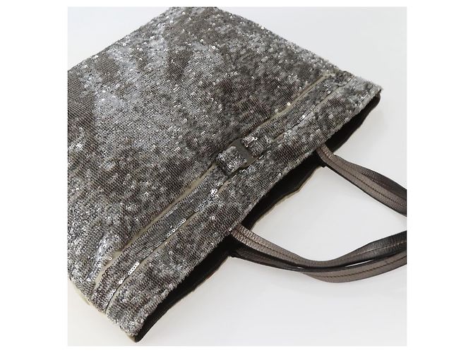 Borsa Tote Vala in Paillettes Argento Auth 142446 di Salvatore Ferragamo - vista 6