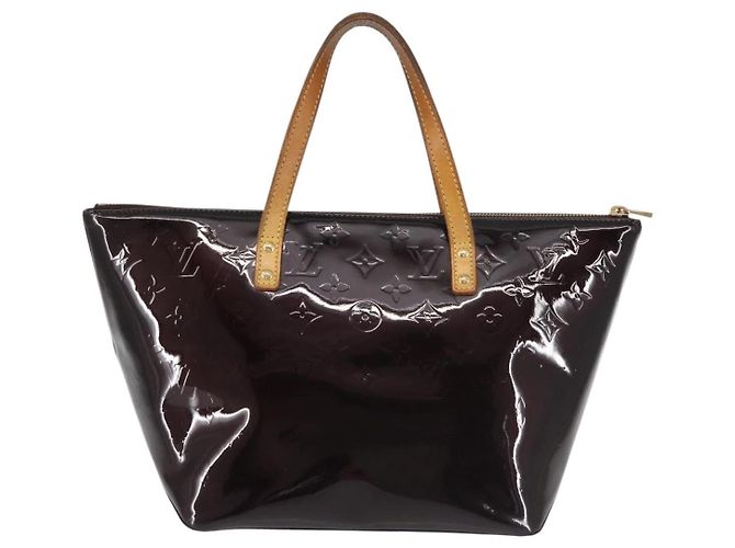 Borsa Louis Vuitton Bellevue Monogram Vernis GM Bordò - vista 2