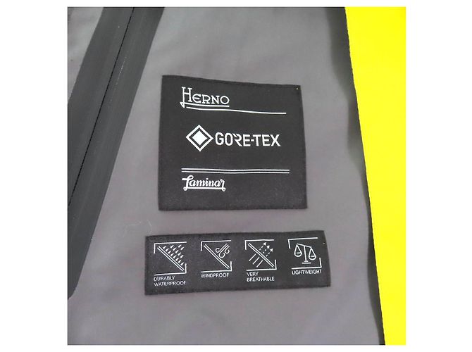 Autre Marque Chaqueta de Nylon GORE-TEX Herno Amarillo - vista 12
