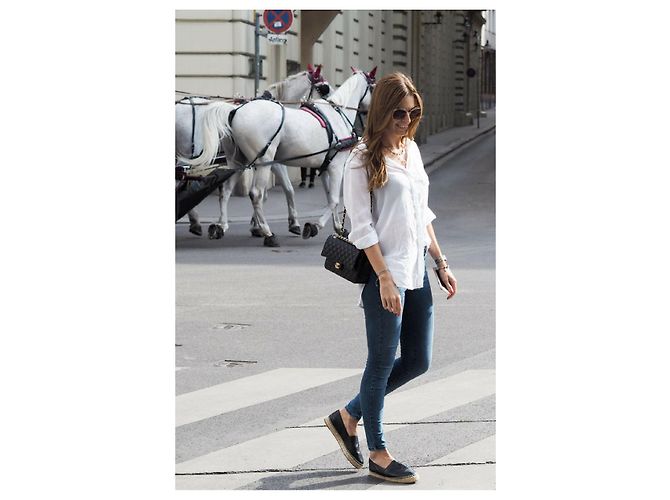 Espadrillas Chanel in pelle di agnello nera Nero - vista 13