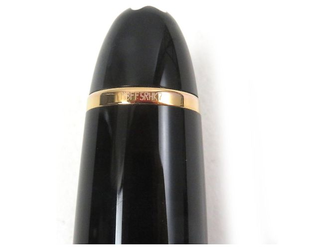 Stylo à bille Montblanc Meisterstückle Grand Twist Noir - vue 9