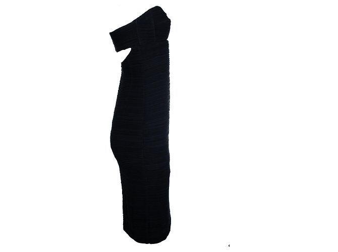 Schulterfreies, geripptes schwarzes Kleid von Nanette Lepore - Ansicht 3