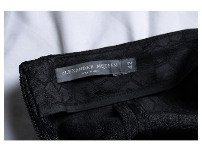 Alexander McQueen, pantalón cropped Negro - vista 8