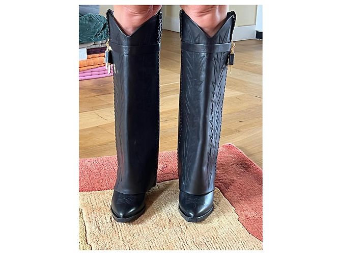 Givenchy Shark Lock Cowboy Stiefel Schwarzes Lammleder - Ansicht 2