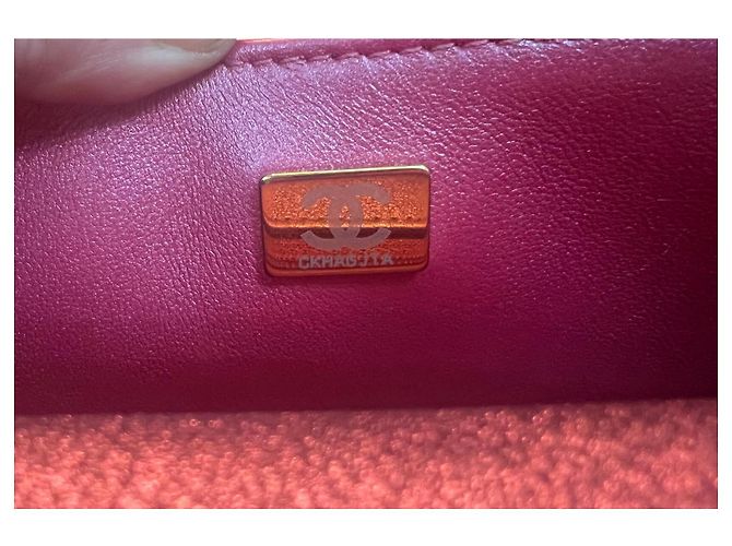 Timeless Chanel Mini Flap in vitello metallico a specchio Fuschia - vista 8