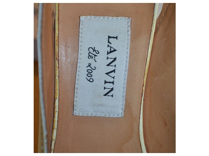 Décolleté Lanvin Bicolore in Vernice Nero Bianco - vista 7