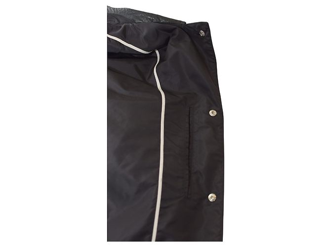 Louis Vuitton Black Quilted & Bull Leather Raincoat Jacket size 54 - view 11