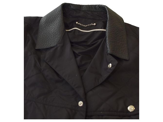 Louis Vuitton Black Quilted & Bull Leather Raincoat Jacket size 54 - view 3