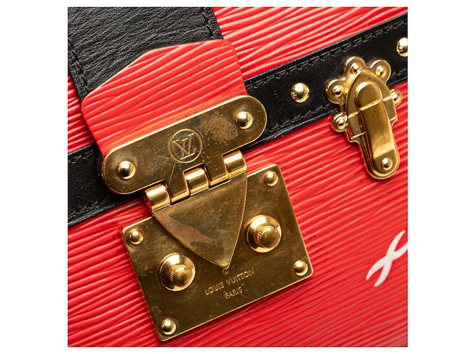 Clutch Trunk Epi Rosso Louis Vuitton - vista 6