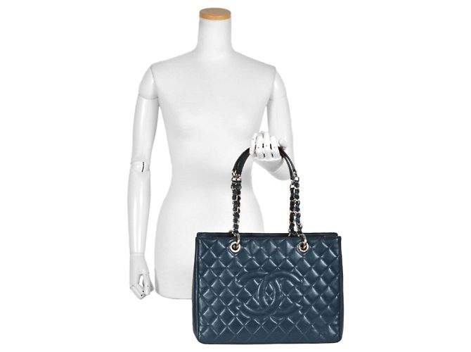 Borsa Tote Chanel GST in catena blu - vista 7