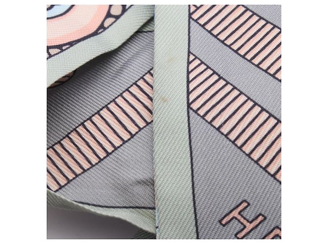 Foulard in seta Hermès Twilly Balade En Berline Marrone Multicolore - vista 6
