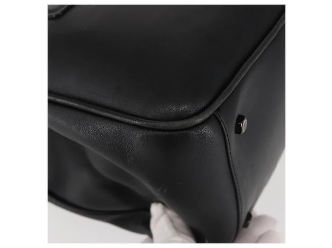 Borsa a Spalla Vala in Pelle Nera e Argento di Salvatore Ferragamo Auth BA6023 Nero - vista 13