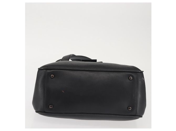 Borsa a Spalla Vala in Pelle Nera e Argento di Salvatore Ferragamo Auth BA6023 Nero - vista 9