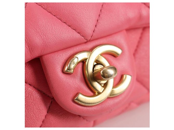 CHANEL Borsa a Spalla Matelassé in Pelle Rosa Oro CC Auth 134854M D'oro - vista 15