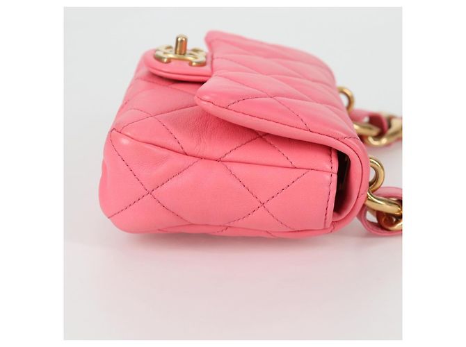 CHANEL Borsa a Spalla Matelassé in Pelle Rosa Oro CC Auth 134854M D'oro - vista 5
