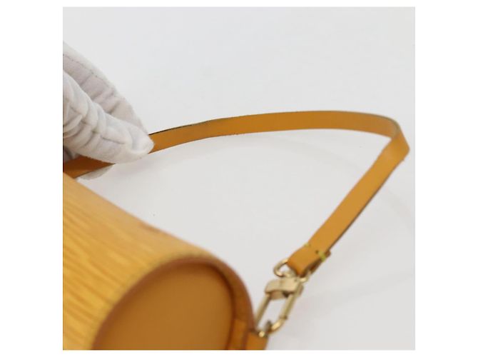 LOUIS VUITTON Pochette Soufflot Epi Gialla LV Auth 140980 Giallo - vista 8