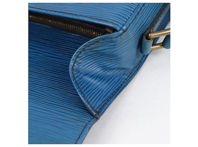 LOUIS VUITTON Epi Saint Cloud GM Shoulder Bag Toledo Blue M52195 LV Auth 141111 - view 23