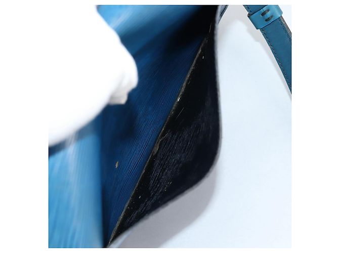 LOUIS VUITTON Epi Saint Cloud GM Shoulder Bag Toledo Blue M52195 LV Auth 141111 - view 27