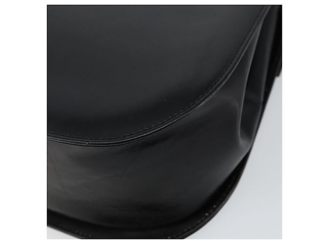 Borsa a Spalla Gancini in Pelle Nera e Oro Salvatore Ferragamo Auth bs29116 Nero D'oro - vista 12