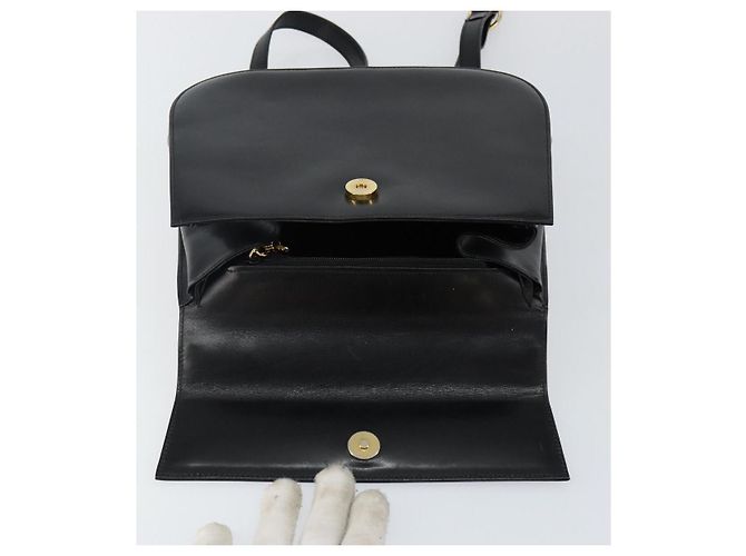 Borsa a Spalla Gancini in Pelle Nera e Oro Salvatore Ferragamo Auth bs29116 Nero D'oro - vista 15