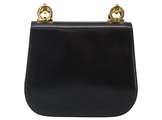 Borsa a Spalla Gancini in Pelle Nera e Oro Salvatore Ferragamo Auth bs29116 Nero D'oro - vista 3