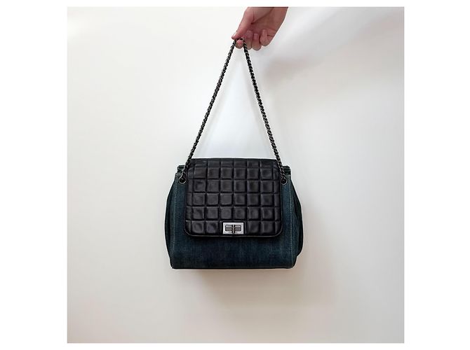 Borsa Chanel Reissue Accordion Flap in denim blu e pelle nera Nero - vista 3