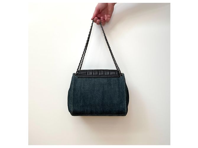 Borsa Chanel Reissue Accordion Flap in denim blu e pelle nera Nero - vista 4