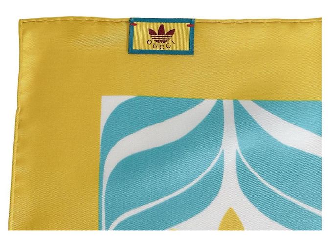 Foulard in seta Gucci blu e giallo - vista 4