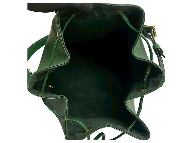 Noe Sac à main Petit Noé en cuir Epi Louis Vuitton Vert - vue 9