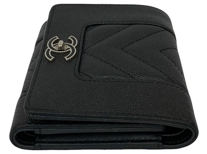 Cartera tri-fold V-stitch Mademoiselle Coco de Chanel Negro - vista 4