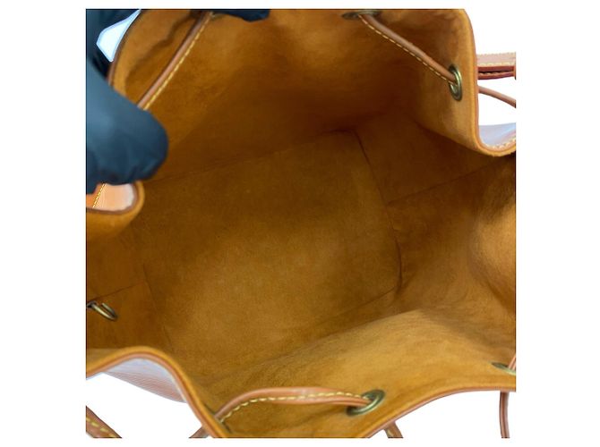 Noe Louis Vuitton Petit Noé Epi-Leder Zugbeutel Braun - Ansicht 9