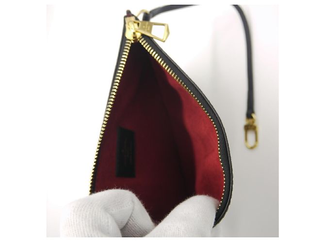 Néonoé Bicolor Schultertasche Monogram Empreinte NeoNoe MM von Louis Vuitton Schwarz - Ansicht 12