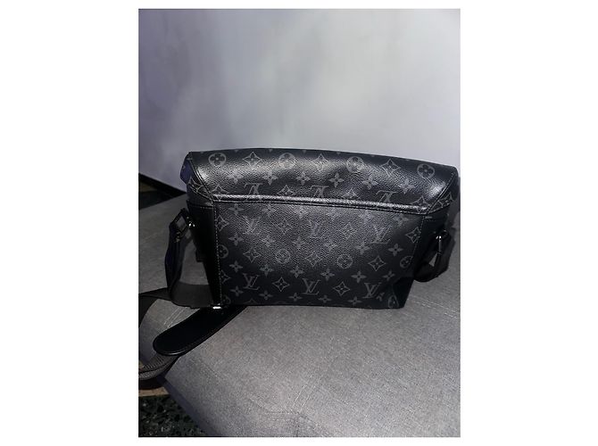 Borsa a Spalla Messenger Voyage PM Monogram Louis Vuitton Nera Nero - vista 5