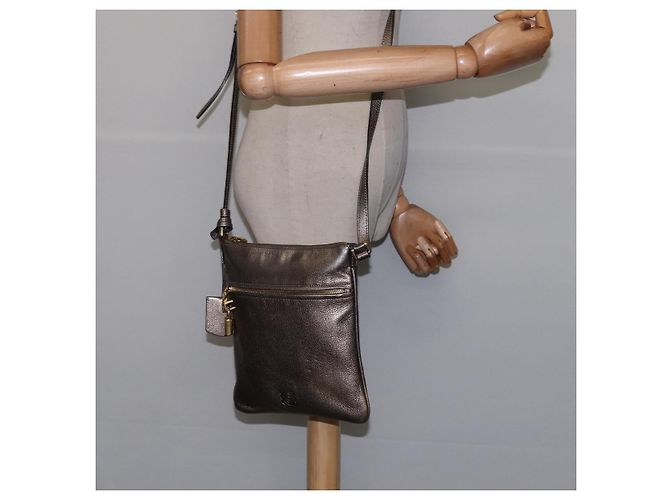 Borsa a Spalla Anagramma LOEWE in Pelle Dorata Auth bs29427 D'oro - vista 22