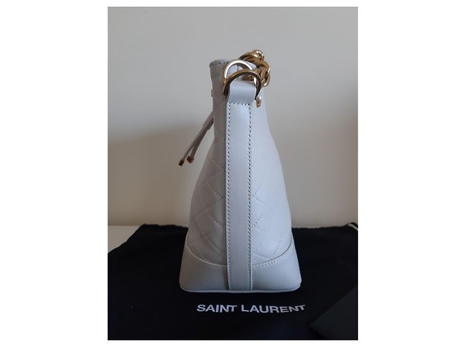 Emmanuelle Emmanuel Matelassé Bucket Bag von Saint Laurent - Ansicht 4