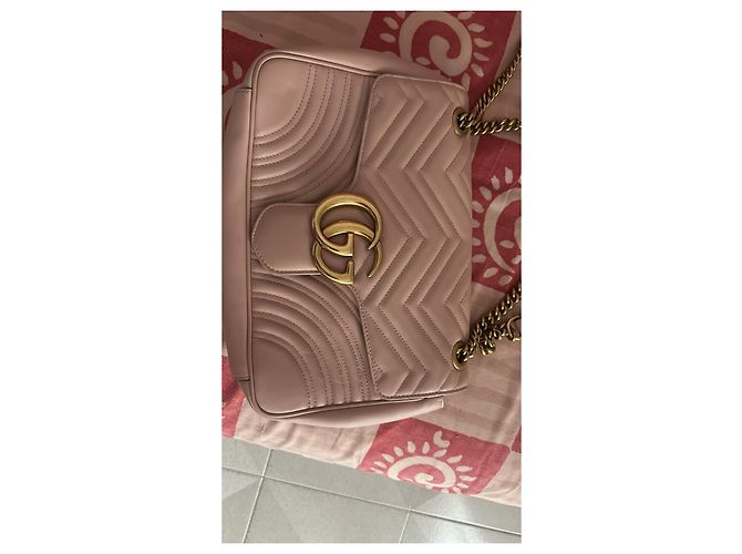 Borsa a mano Gucci Marmont in pelle rosa - vista 2