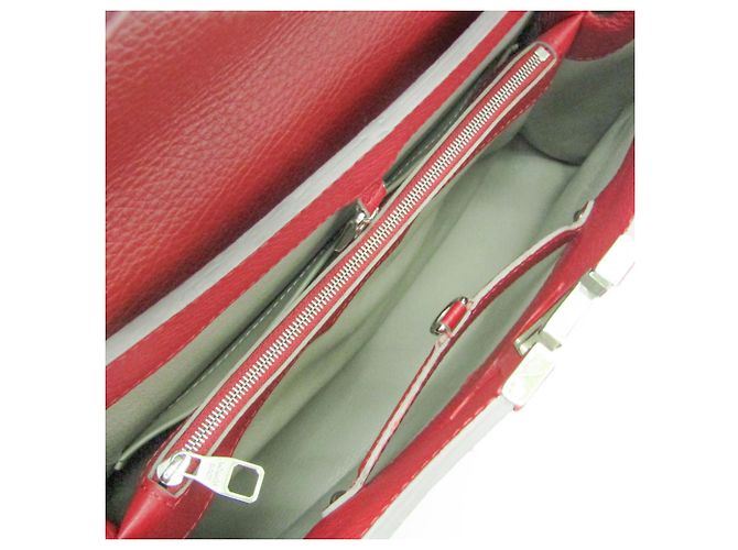 Borsa Louis Vuitton Parnassea Capucines GM Rosso - vista 3