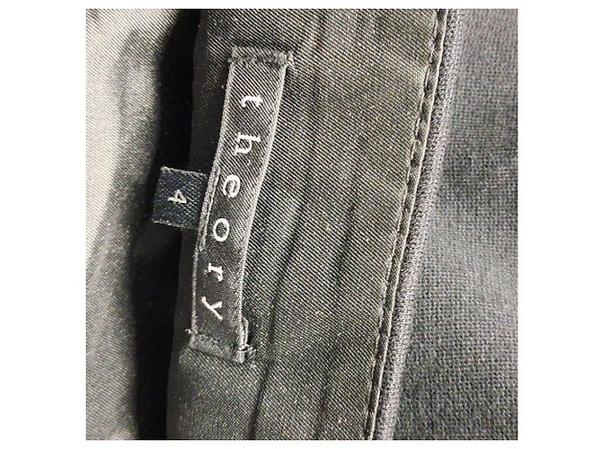 Trägerloser Jumpsuit mit geradem Bein von Theory aus schwarzer Viskose - Ansicht 3