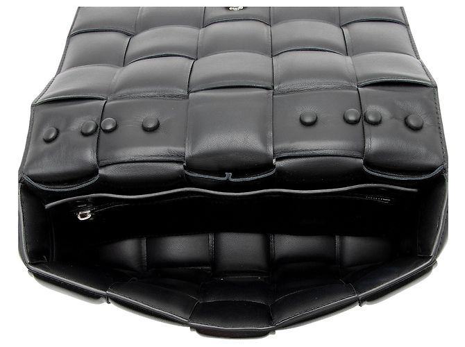 Borsa a spalla maxi in pelle di agnello Cassette con catena Bottega Veneta - vista 6