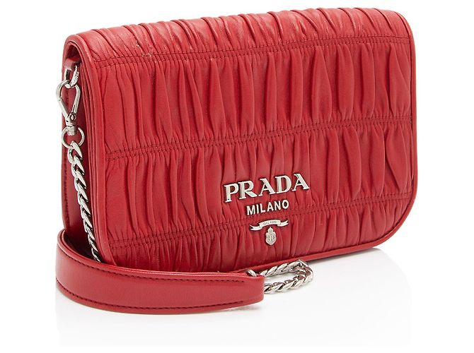 Borsa a tracolla in pelle Nappa Gaufre con catena Prada Rosso - vista 2