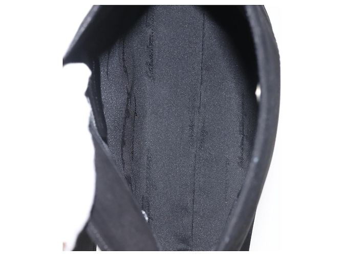 Borsa a Spalla Salvatore Ferragamo in Pelle Scamosciata Grigia Argento Auth BA6020 Marrone - vista 10