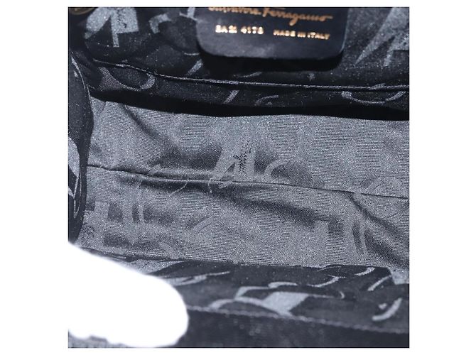 Borsa a mano Vala in pelle stampata nera e oro di Salvatore Ferragamo Auth BA5845 Nero D'oro - vista 11