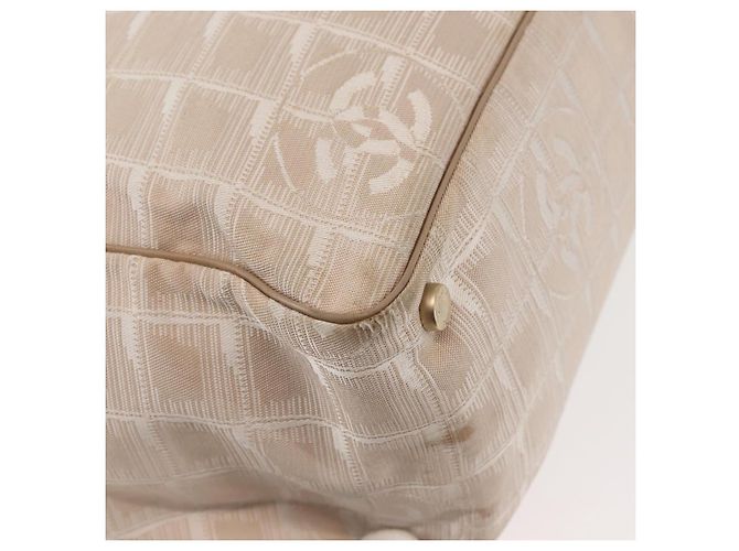 CHANEL Nova Bolsa Tote de Viagem Nylon Bege Ouro CC Auth BA5630 Dourado - vista 16
