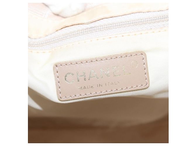 CHANEL Nova Bolsa Tote de Viagem Nylon Bege Ouro CC Auth BA5630 Dourado - vista 17