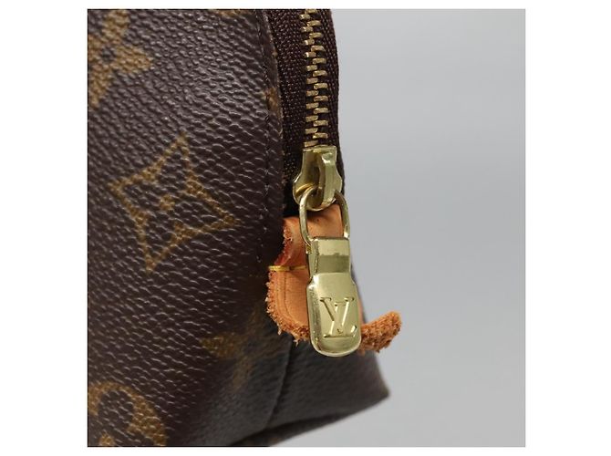 LOUIS VUITTON Pochette Cosmetica Monogram PM Pouch M43998 LV Auth 141674 Monogramma - vista 17