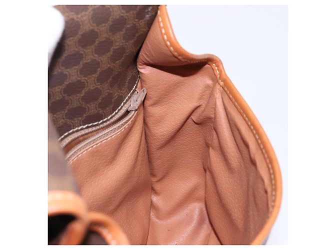 Céline Borsa a spalla circolare in tela Macadam CELINE in pelle PVC marrone oro Auth 141611 D'oro - vista 19