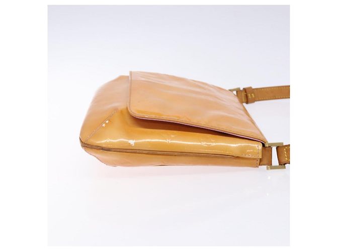 LOUIS VUITTON Borsa Thompson Street Vernis Rosa Marshmallow M91070 LV Auth 141078 - vista 3