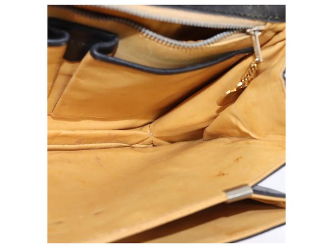 Céline Borsa a Spalla in Pelle Nera e Oro Auth BA5600 Nero D'oro - vista 19